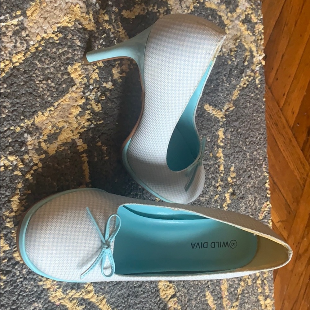 Wild Diva Baby Blue Pinup Pumps 3” Heels - Size 8